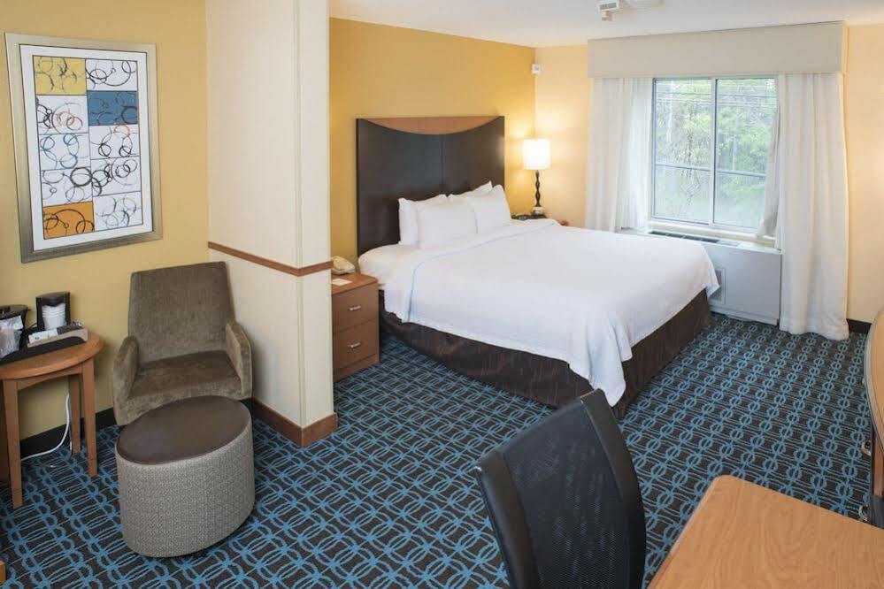 Fairfield Inn And Suites White River Junction Exterior foto